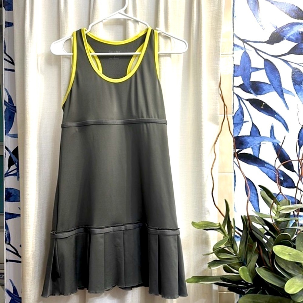 Calvin Performance Quick Dry Gray Polyester & Spandex Athletic Golf Tennis Dress